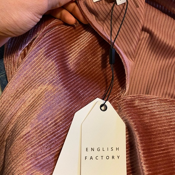 Top - Picture 4 of 5